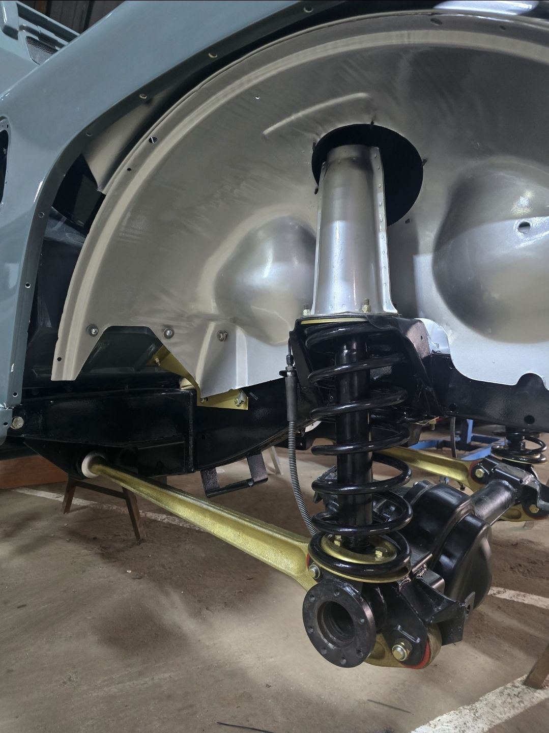 Suspension avant de Defender entièrement restaurée